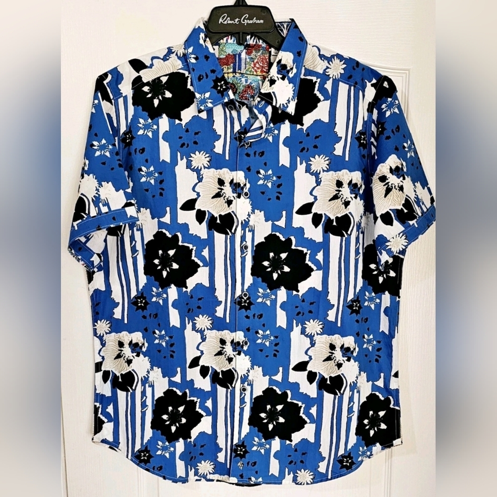Robert Graham Blue and Black Floral Shirt  Size XL New Without Tags.